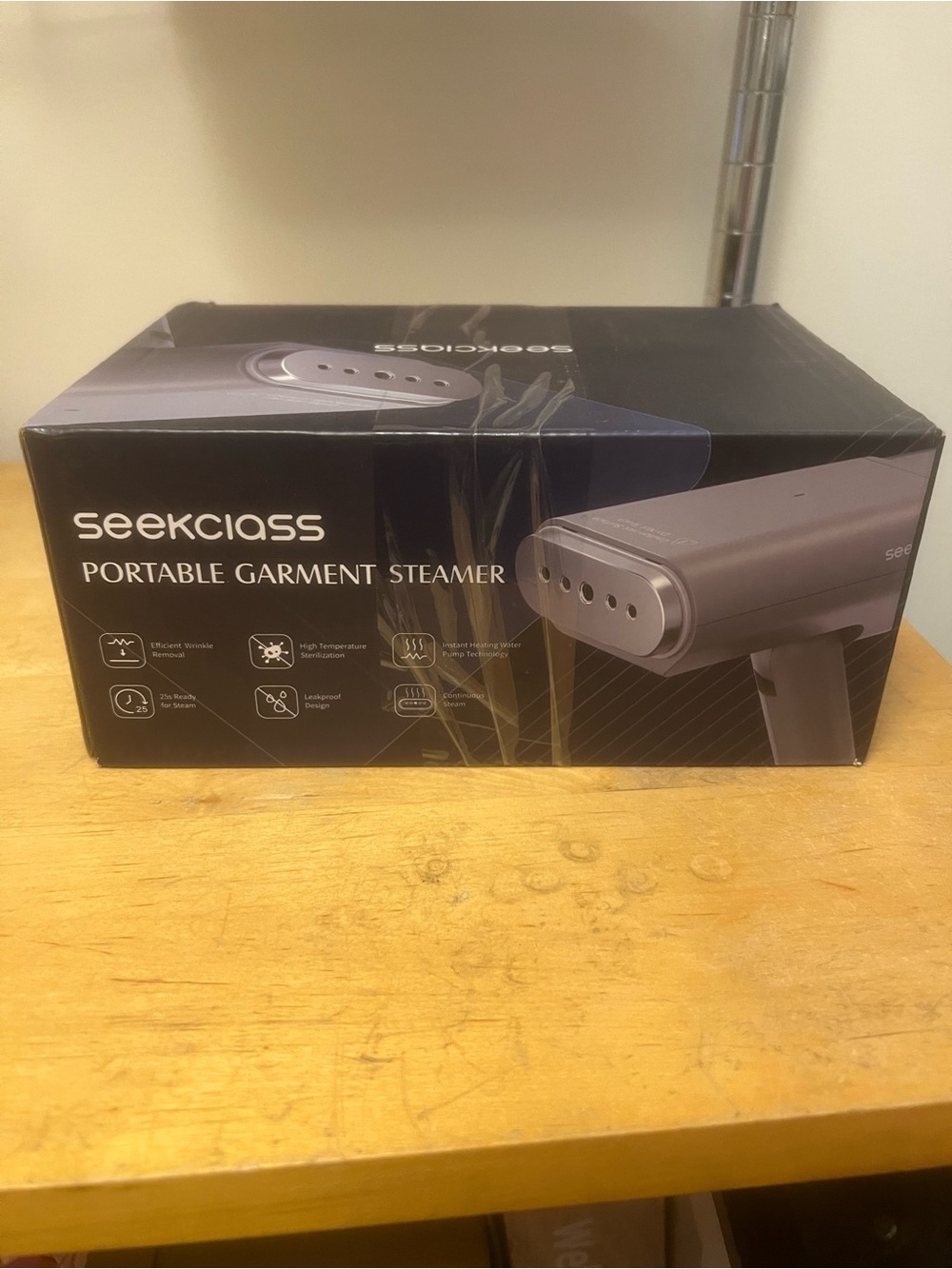 NWT portable garment steamer